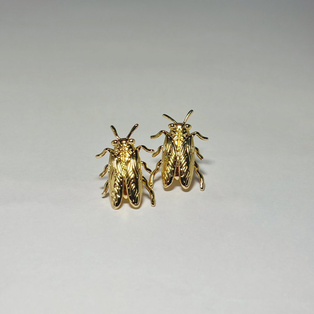 Makkhi Earrings