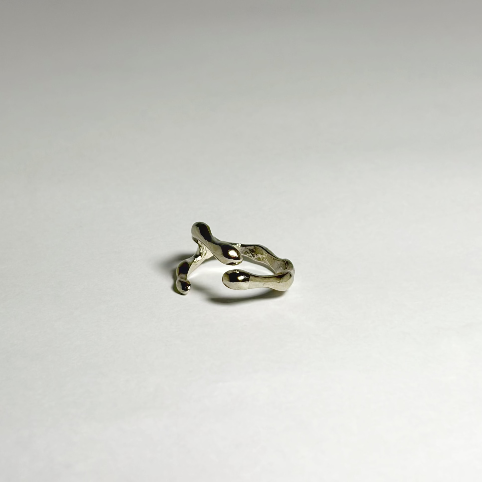 Mercuric Ring